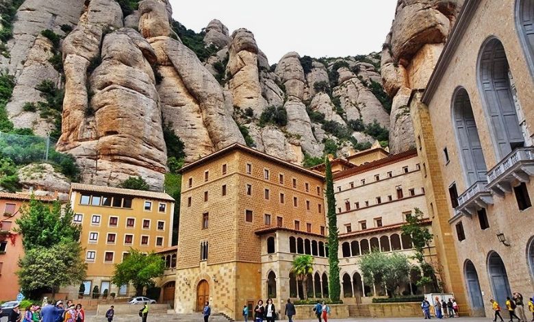 The Historical Context of Montserrat Abbey